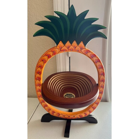 Hawaiian Magic Spiral Wooden Pineapple Collapsible Basket With Built In Stand - Picture 5 of 6
